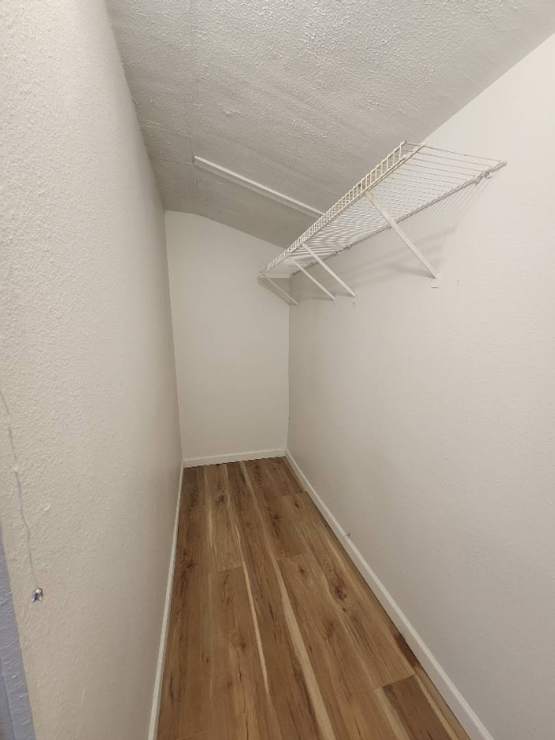 Apartment for rent at 1924 E 5th St, Pueblo, CO 81001