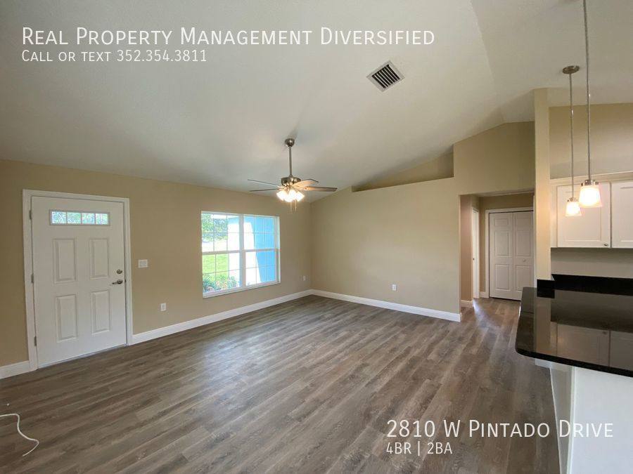 House for rent at 2810 W Pintado Dr, Dunnellon, FL 34434