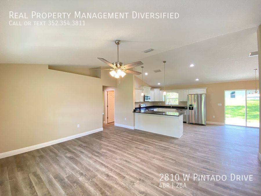 House for rent at 2810 W Pintado Dr, Dunnellon, FL 34434