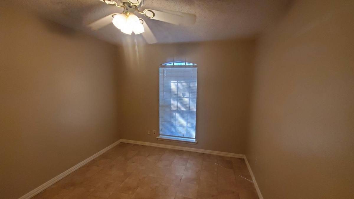 House for rent at 505 Pelican Court, Desoto, TX 75115