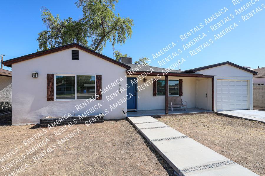 House for rent at 1909 E Indianola Ave, Phoenix, AZ 85016