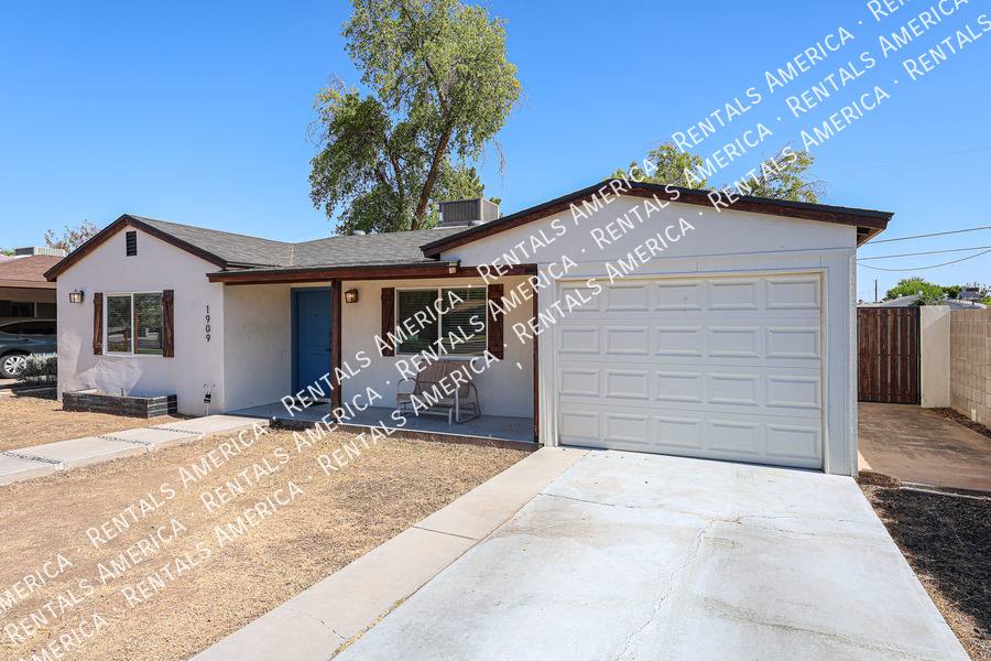 House for rent at 1909 E Indianola Ave, Phoenix, AZ 85016