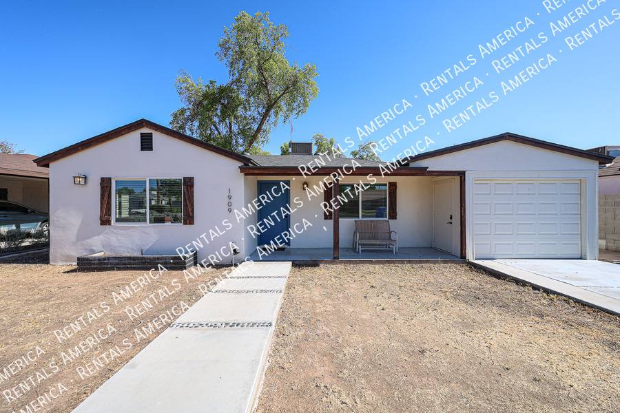 House for rent at 1909 E Indianola Ave, Phoenix, AZ 85016