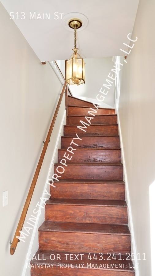 Apartment for rent at 513 Main St, Laurel, MD 20707
