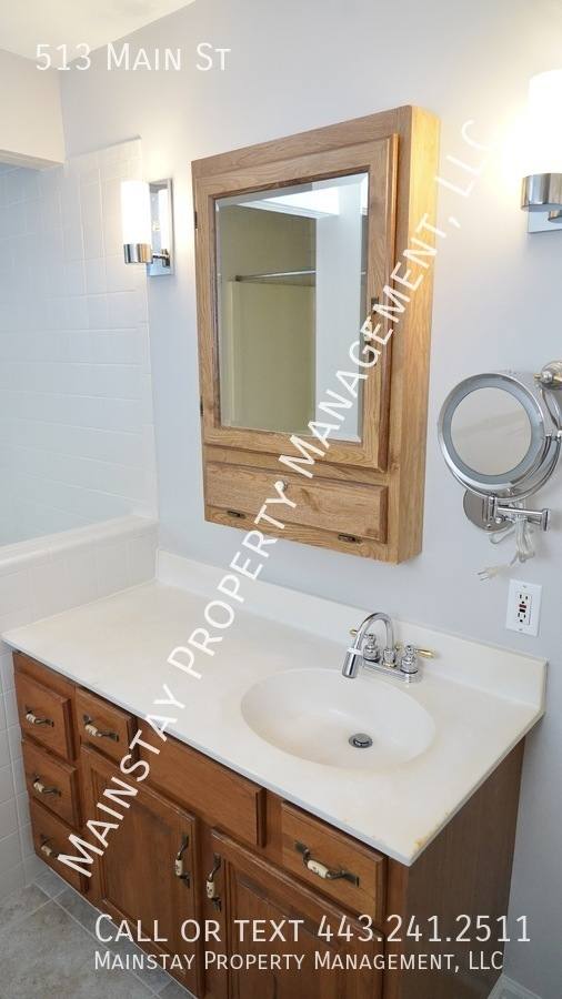 Apartment for rent at 513 Main St, Laurel, MD 20707