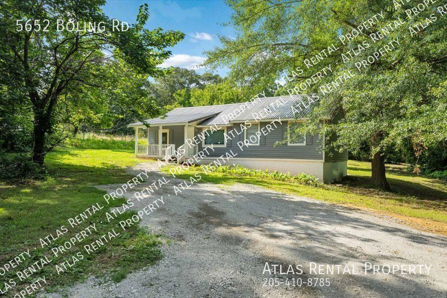 House for rent at 5652 Boling Rd, Mount Olive, AL 35117