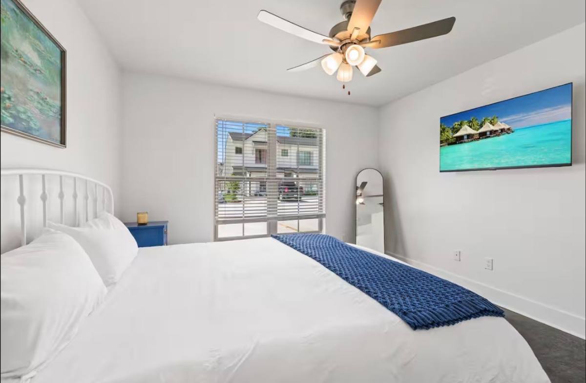 Townhouse for rent at 108 Oak Plains Alley, Lafayette, LA 70508