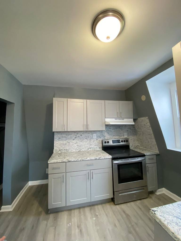 Apartment for rent at 155 Waverly St #3rd, Yonkers, NY 10701