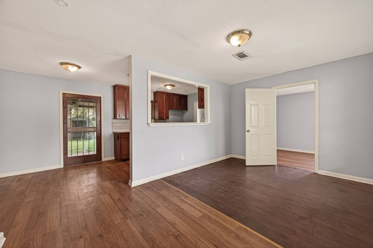 House for rent at 10506 Buffum St, Houston, TX 77051