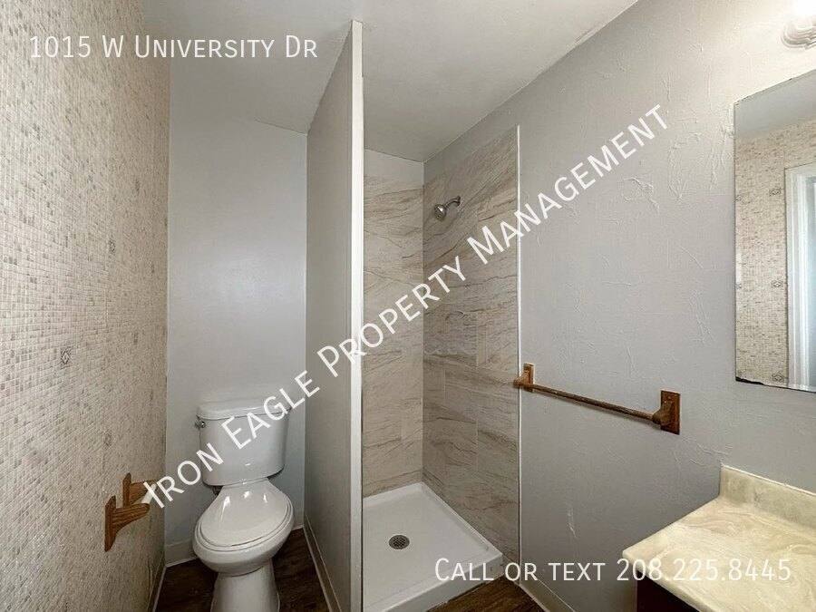 Apartment for rent at 1015 W University Dr, Boise, ID 83706