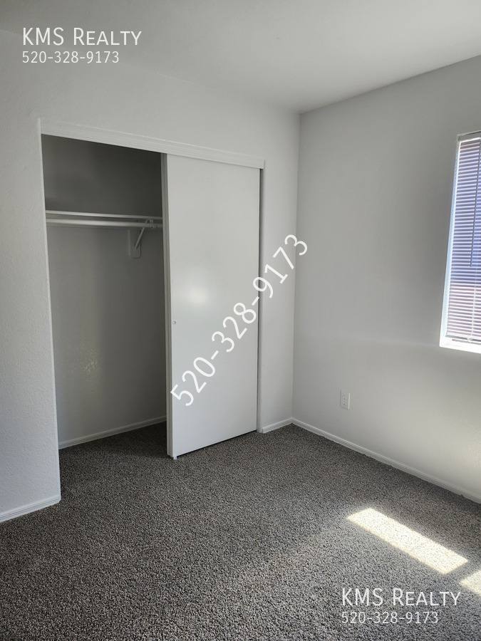House for rent at 1616 W Wood Crest Court, Tucson, AZ 85746