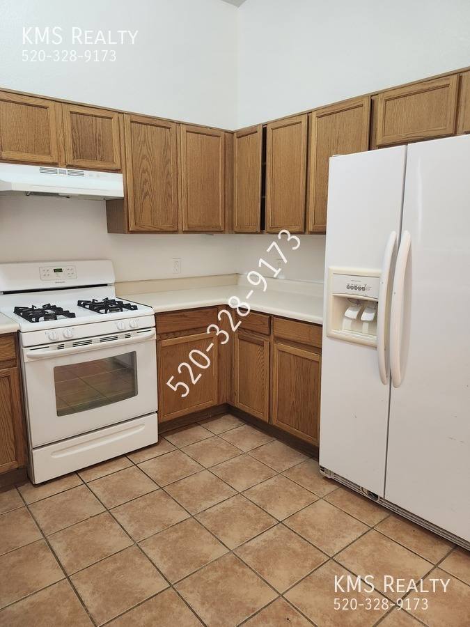 House for rent at 1616 W Wood Crest Court, Tucson, AZ 85746