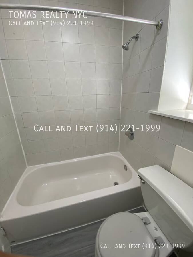Apartment for rent at 53 Glenwood Ave 3A #3A, Yonkers, NY 10701