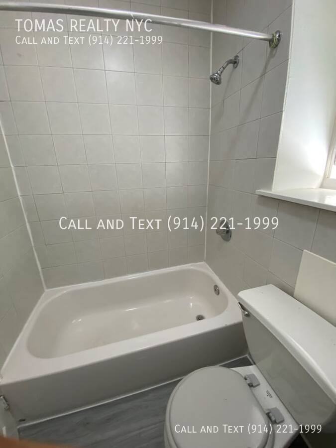 Apartment for rent at 53 Glenwood Ave 3A #3A, Yonkers, NY 10701