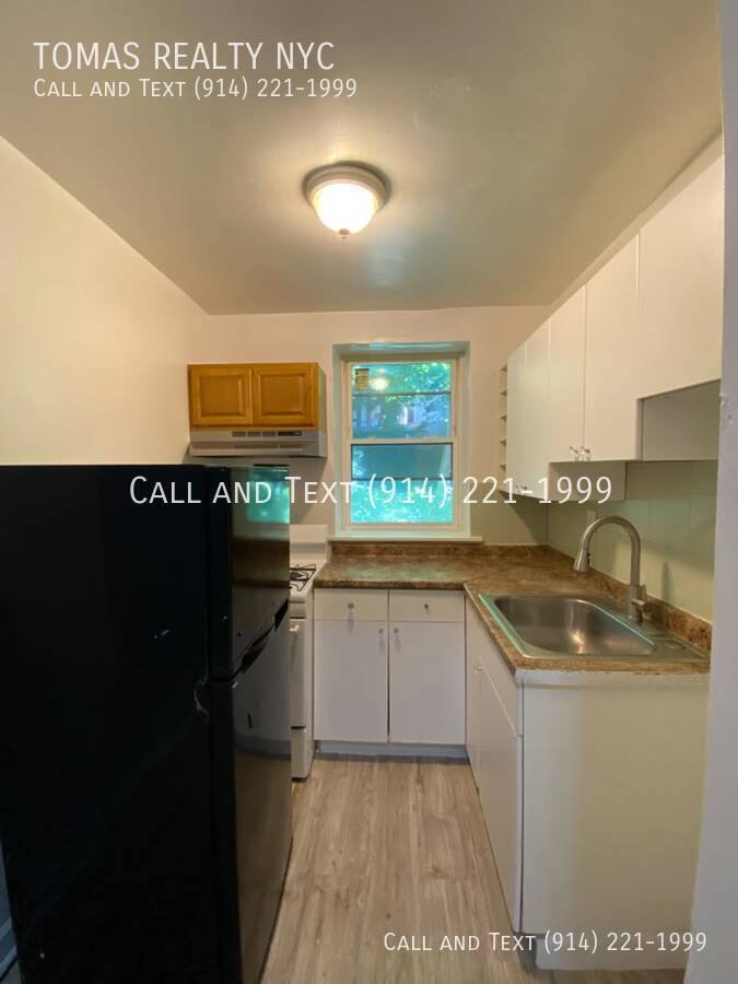 Apartment for rent at 53 Glenwood Ave 3A #3A, Yonkers, NY 10701