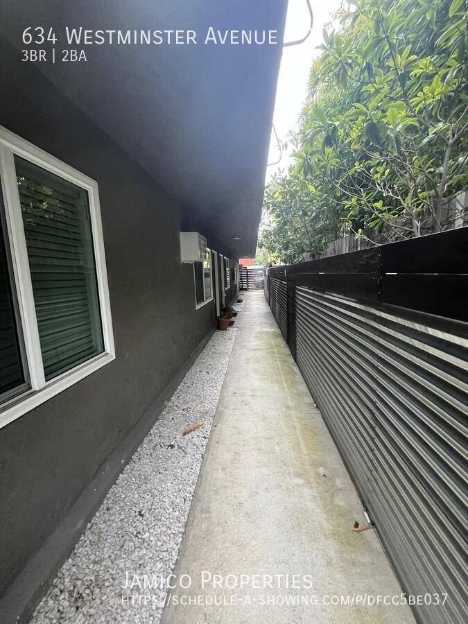 Apartment for rent at 634 Westminster Ave #2, Venice, CA 90291