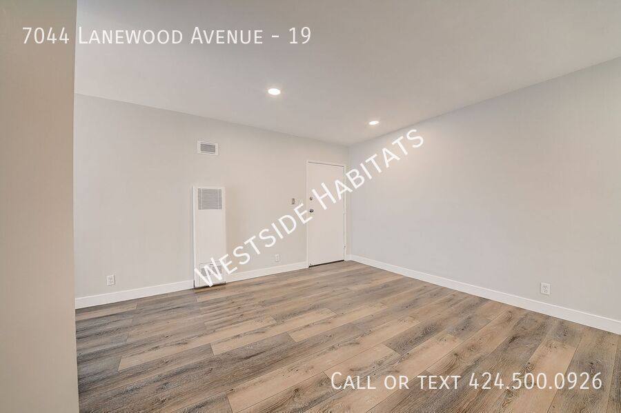 Apartment for rent at 7044 Lanewood Ave #19, Los Angeles, CA 90028