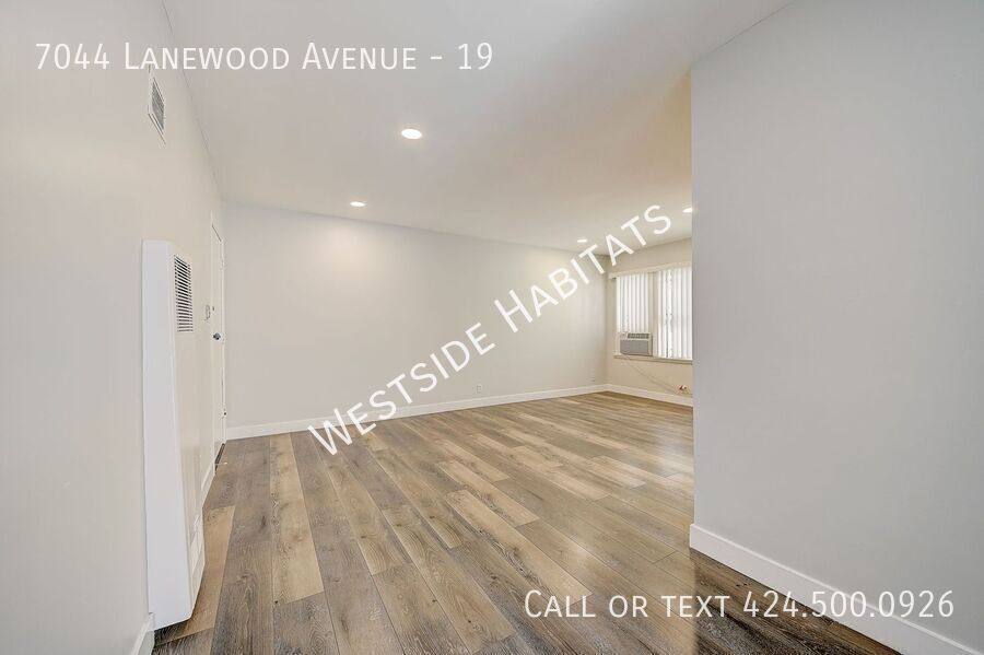 Apartment for rent at 7044 Lanewood Ave #19, Los Angeles, CA 90028