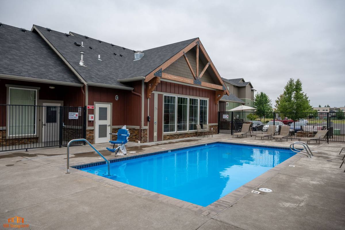 Apartment for rent at 300 Boulder Falls Dr #A202, Lebanon, OR 97355