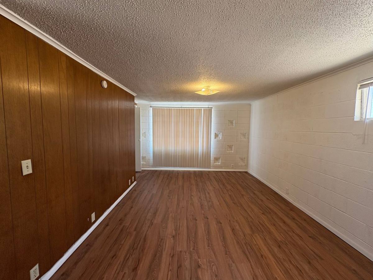 Apartment for rent at 1620 1 2 N Grand, Enid, OK 73701