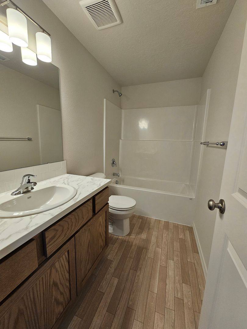 House for rent at 936 SE Starview Ave, Madras, OR 97741