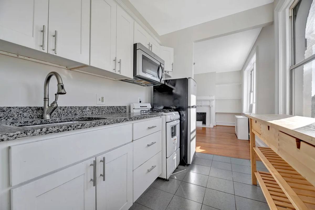 Apartment for rent at 1519 Park Rd NW #302, Washington, DC 20010