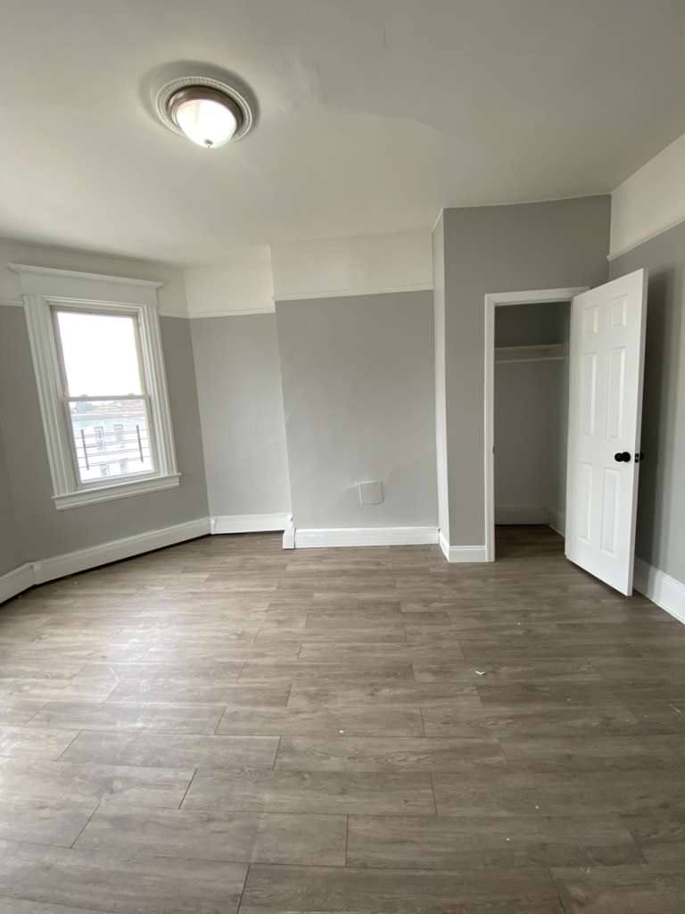 Apartment for rent at 12 Riverview Place #3L, Yonkers, NY 10701