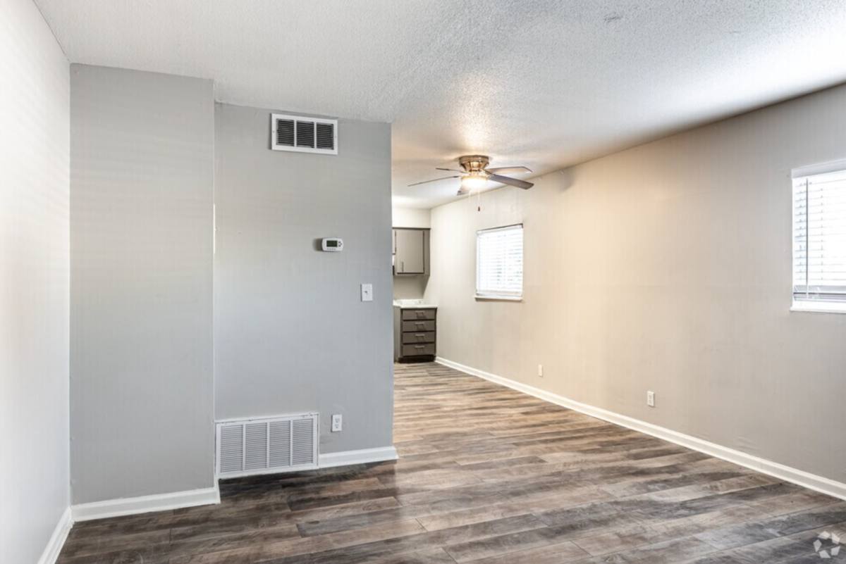 Apartment for rent at 1601 N 36th St, Saint Joseph, MO 64506