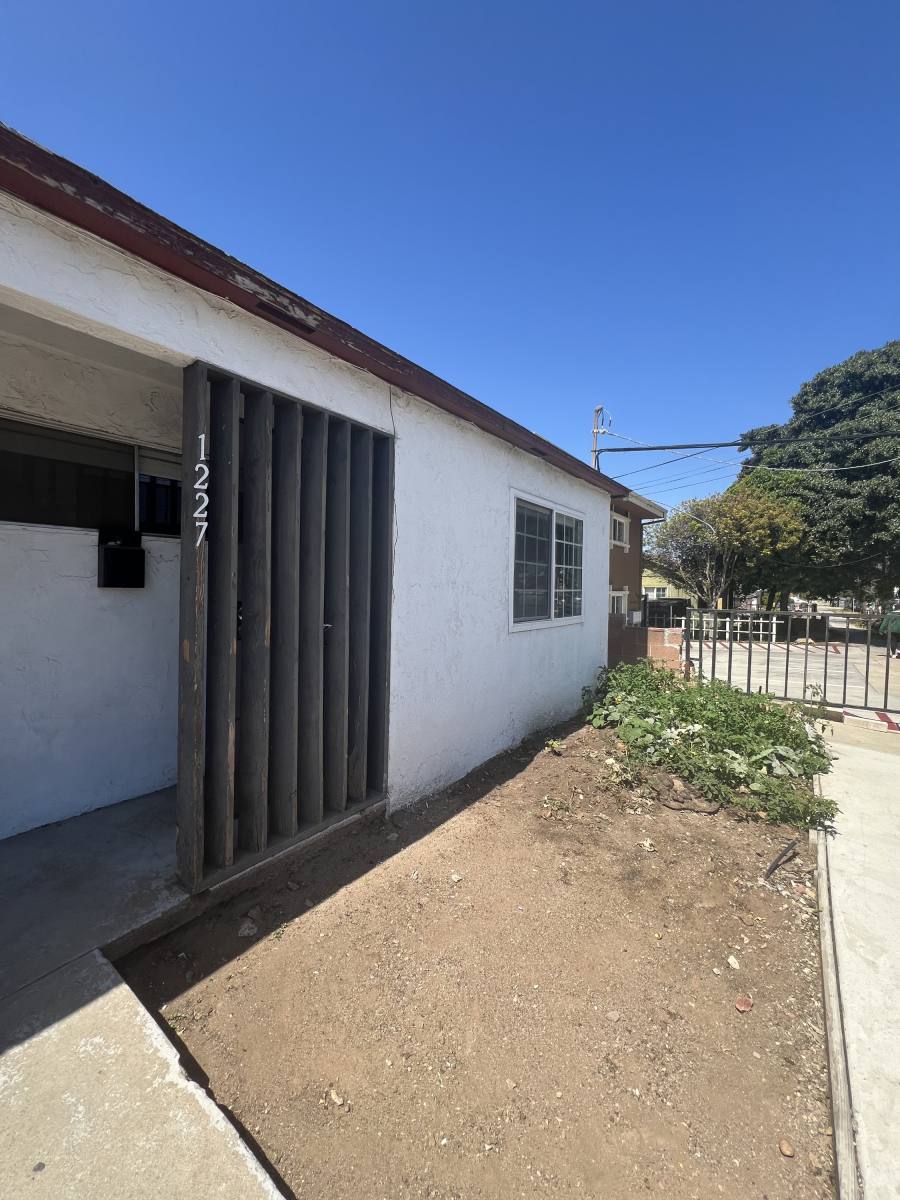 Apartment for rent at 1227 18th St, National City, CA 91950