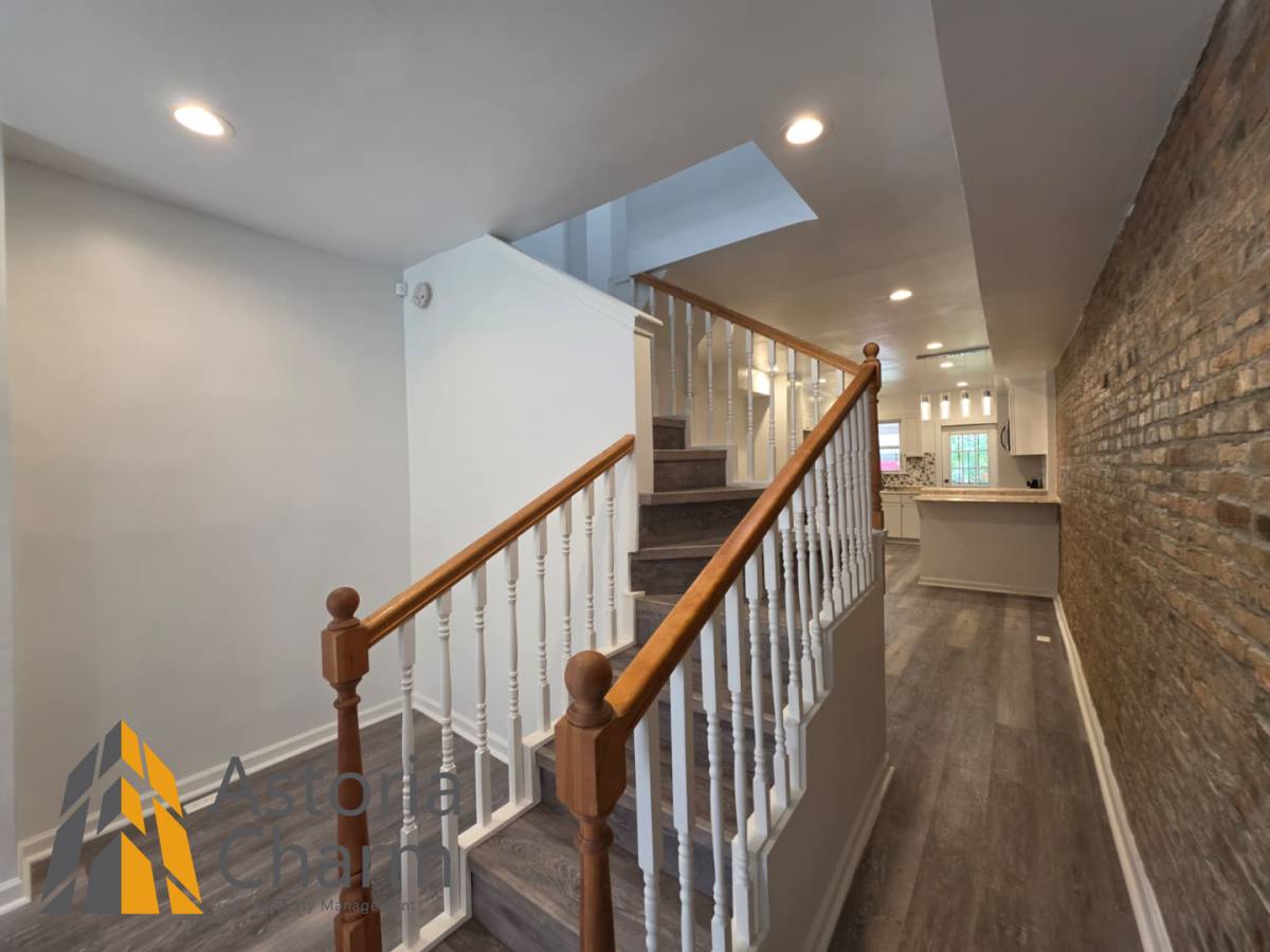 House for rent at 519 E 28th St, Baltimore, MD 21218