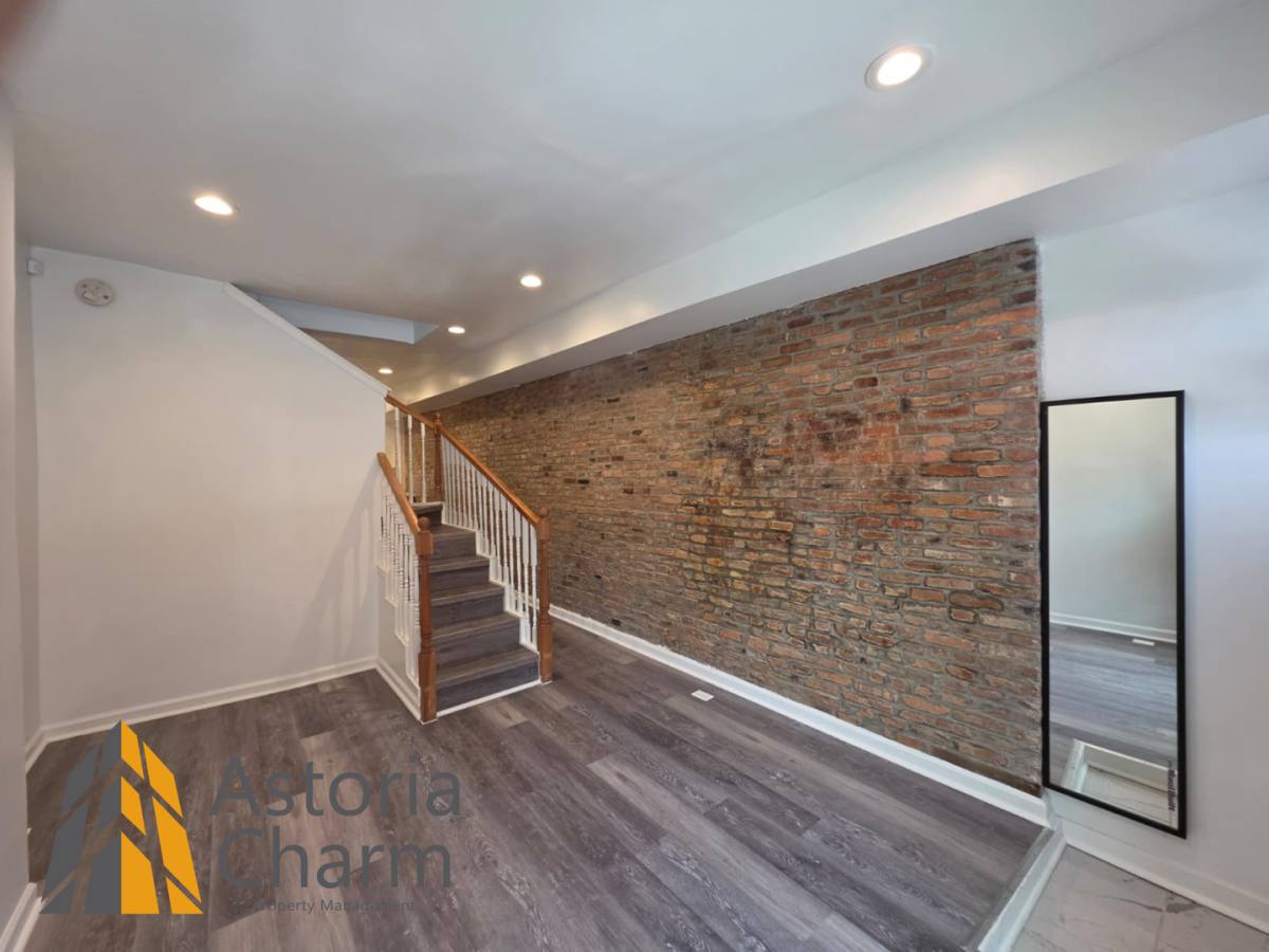 House for rent at 519 E 28th St, Baltimore, MD 21218