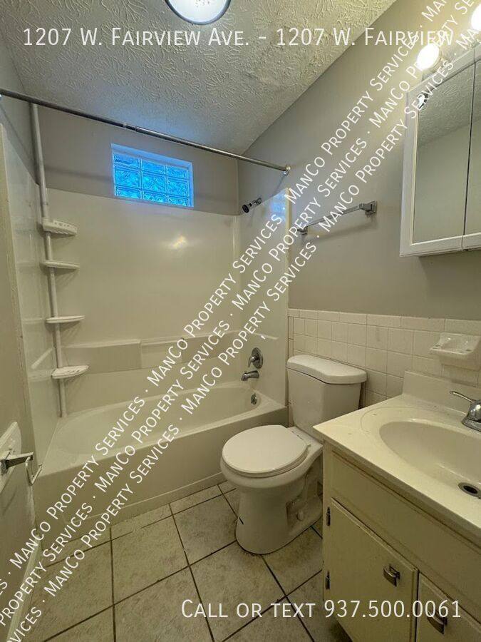 Apartment for rent at 1207 W Fairview Ave #3, Dayton, OH 45406