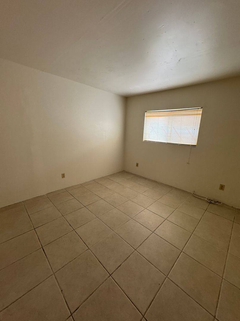 House for rent at 2873 N Fontana Ave, Tucson, AZ 85705
