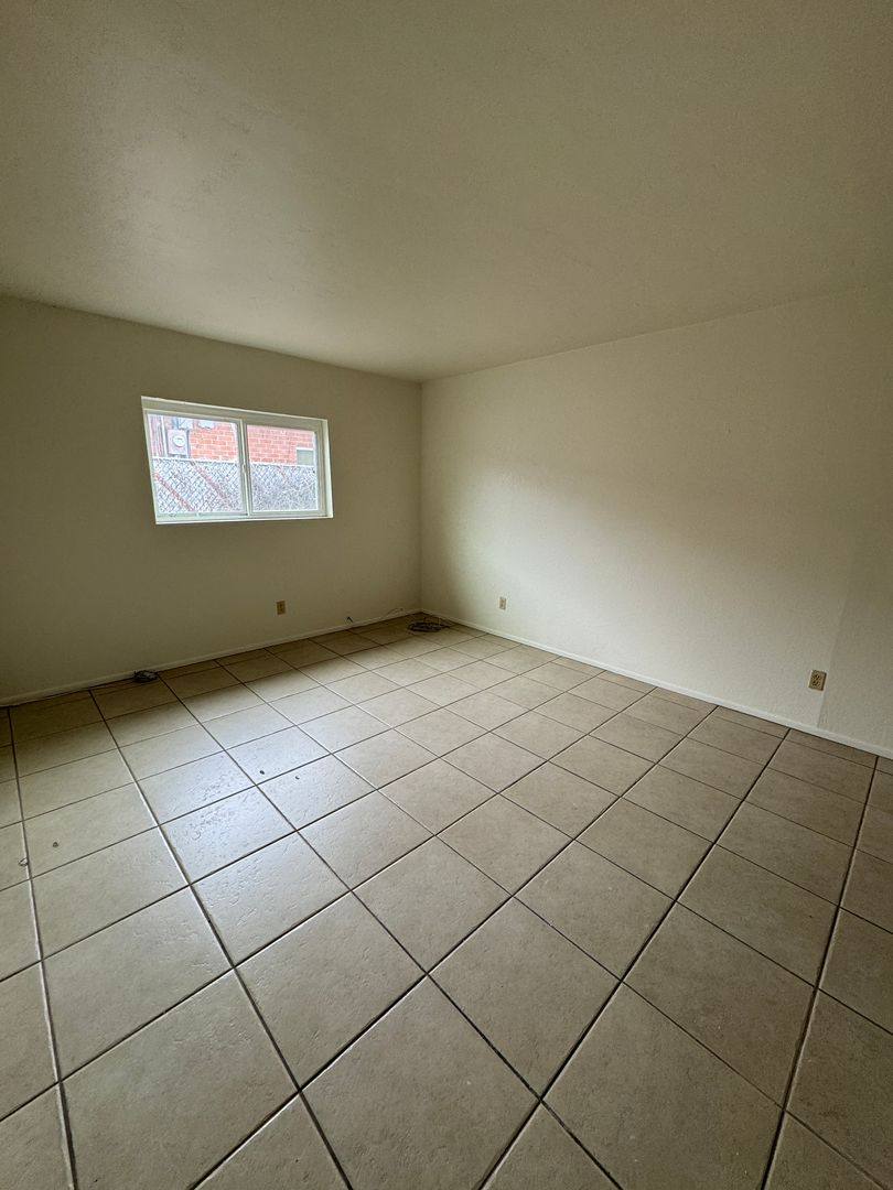House for rent at 2873 N Fontana Ave, Tucson, AZ 85705