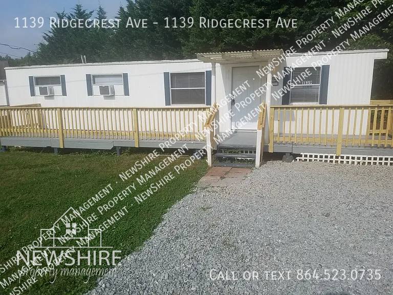 House for rent at 1139 Ridgecrest Ave, Spartanburg, SC 29301