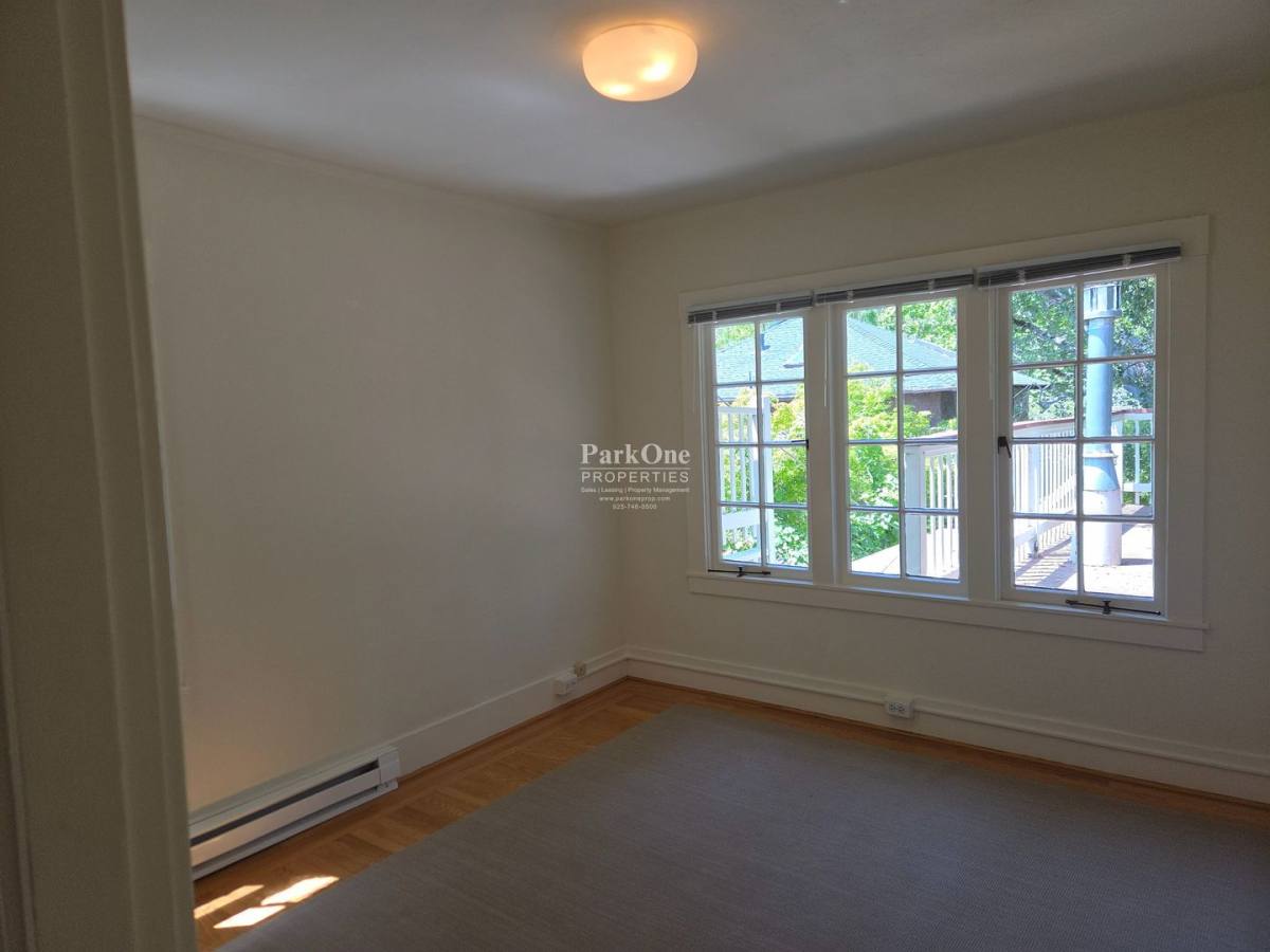 Apartment for rent at 23 Sycamore Ave, Mill Valley, CA 94941
