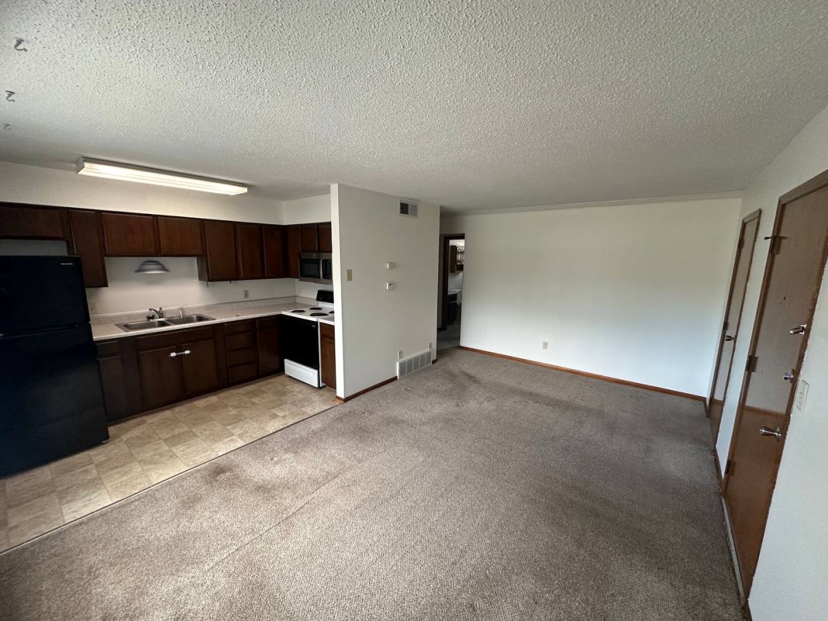 Apartment for rent at 35 N 1st St, Council Bluffs, IA 51503