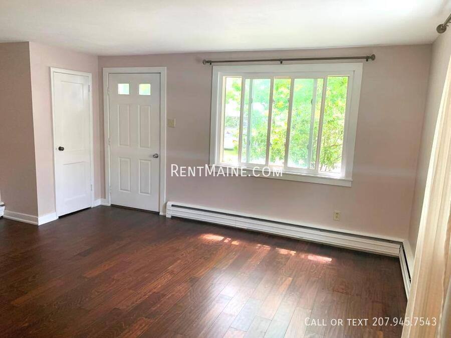 Apartment for rent at 111 Falvey St, Bangor, ME 04401
