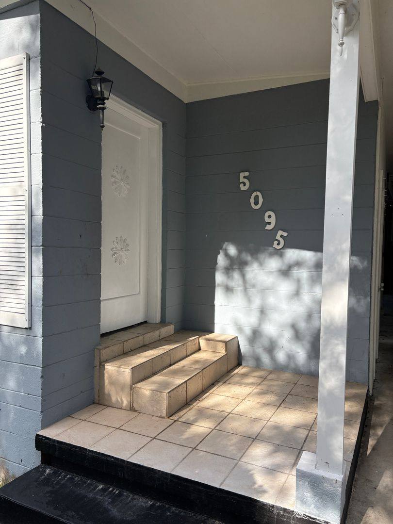 House for rent at 5095 Crestwood Rd, Pensacola, FL 32503