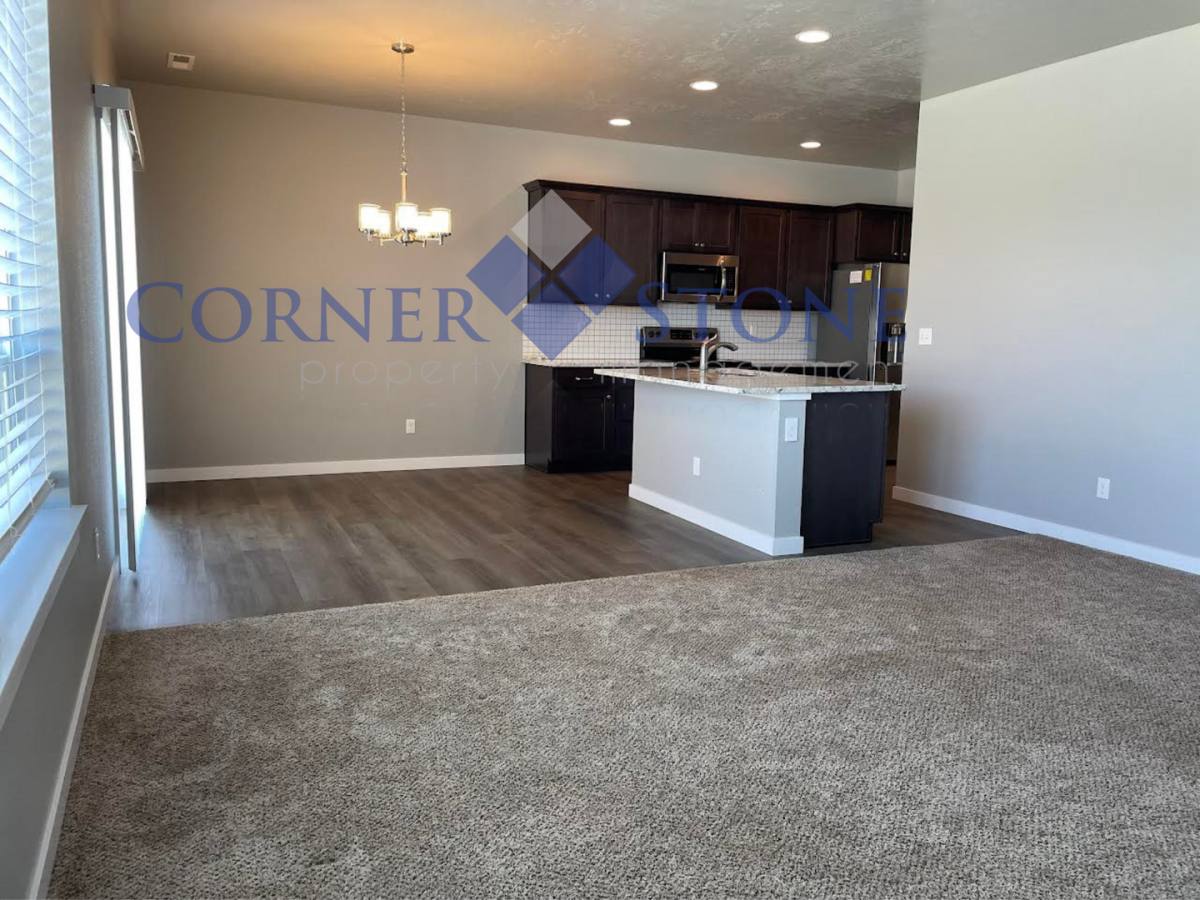 House for rent at 152 S Riggs Springs Ave, Meridian, ID 83642