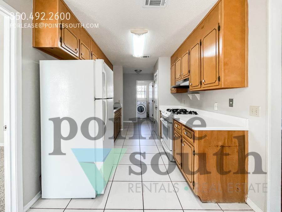 House for rent at 2001 W Indies Dr, Pensacola, FL 32506