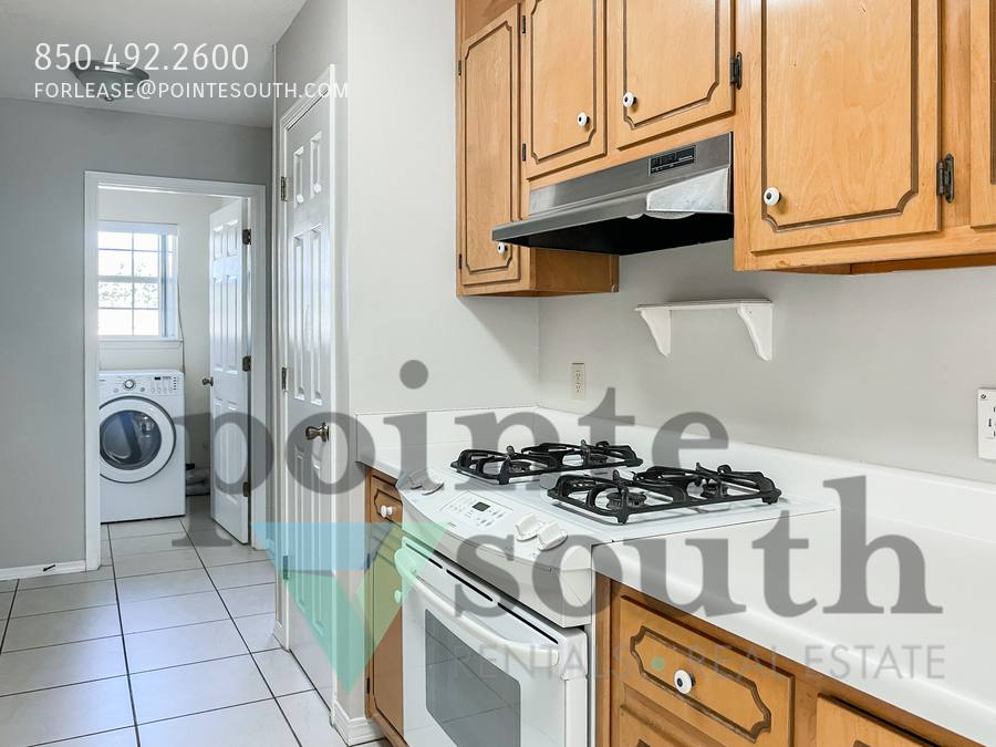 House for rent at 2001 W Indies Dr, Pensacola, FL 32506
