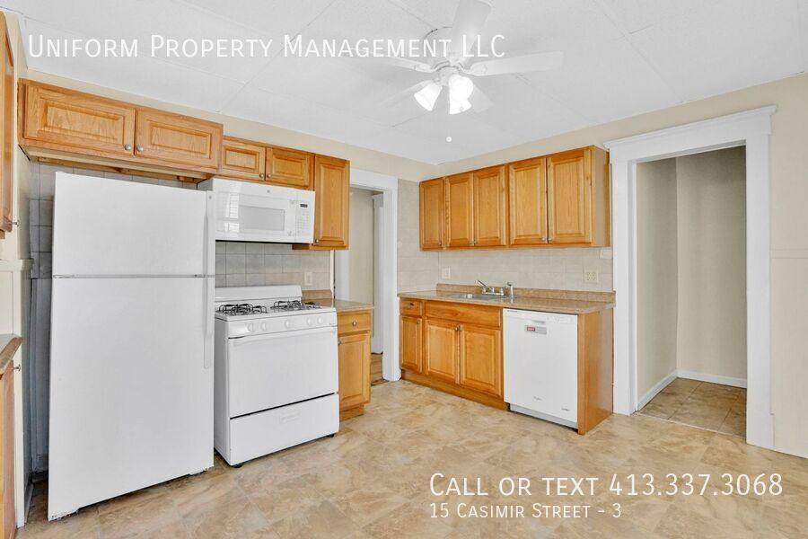 Apartment for rent at 15 Casimir St #3, Westfield, MA 01085