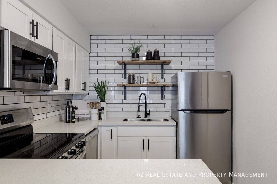Apartment for rent at 1615 N 51st St #4, Phoenix, AZ 85008