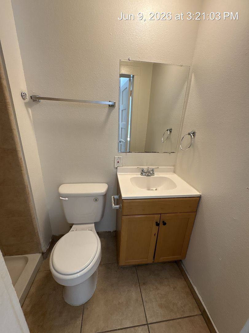 Apartment for rent at 1205 N Willis St, Visalia, CA 93291