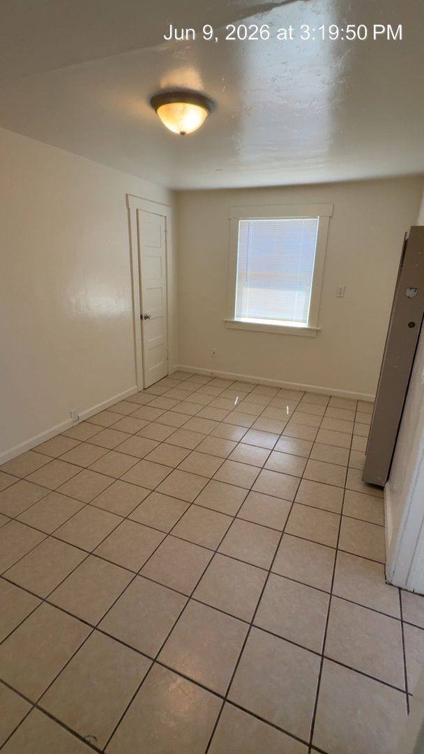 Apartment for rent at 1205 N Willis St, Visalia, CA 93291