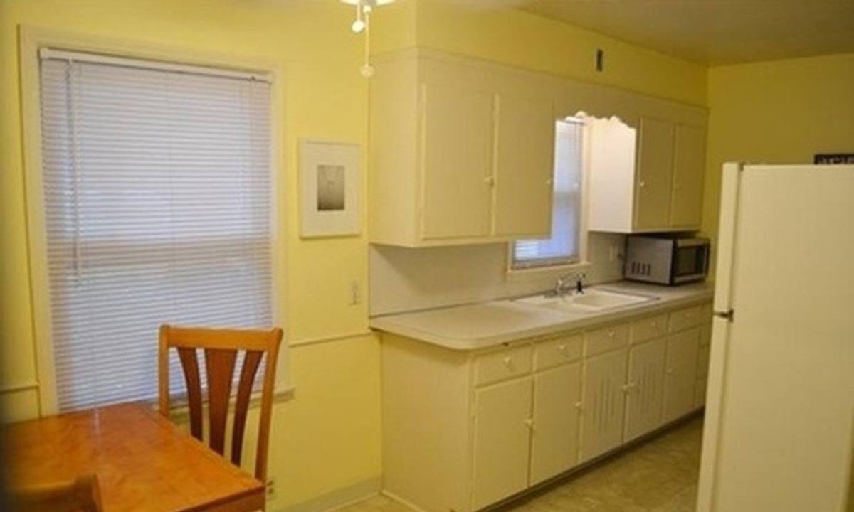 House for rent at 8229 Nicollet Ave S, Minneapolis, MN 55420
