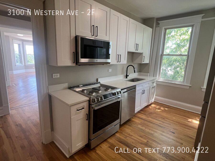 Apartment for rent at 3100 N Western Ave #2F, Chicago, IL 60618