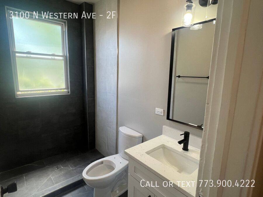 Apartment for rent at 3100 N Western Ave #2F, Chicago, IL 60618