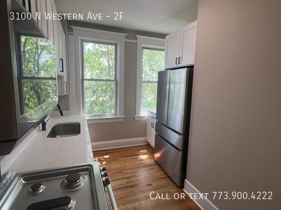 Apartment for rent at 3100 N Western Ave #2F, Chicago, IL 60618